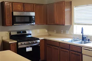 17251 S Summit Canyon Dr, Houston, TX 77095 - Photo 3