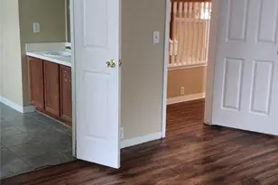 17251 S Summit Canyon Dr, Houston, TX 77095 - Photo 9