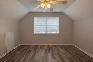 202 Hardy St, Bacliff, TX 77518 - Photo 13