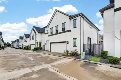 1912 Pueblo Nuevo Path, Houston, TX 77077 - Photo 3