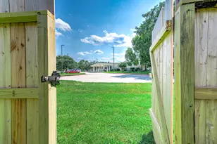 1616 Redway Ln, Houston, TX 77062 - Photo 33