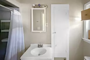 210 Park St, Baytown, TX 77520 - Photo 15