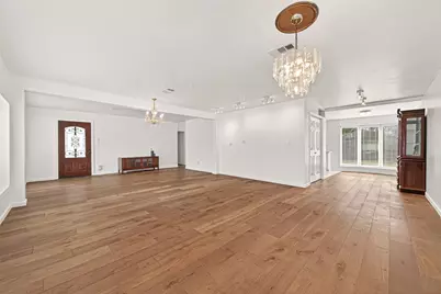 10823 Sandstone Street, Houston, TX 77072 - Photo 9