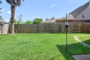 1807 Emerald Lake Ct, Houston, TX 77062 - Photo 27