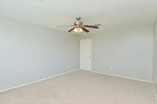 10019 Overview Dr, Sugar Land, TX 77498 - Photo 19