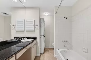 3700 W Clay St, Houston, TX 77019 - Photo 27