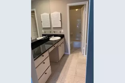 3700 W Clay Street #227, Houston, TX 77019 - Photo 11