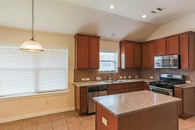 1327 Maple Ace Drive, Katy, TX 77493 - Photo 13