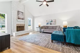 2218 Hickory Lawn Dr, Houston, TX 77077 - Photo 7