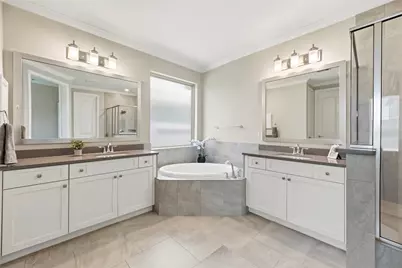 10911 Sunnydale Ridge Lane, Cypress, TX 77433 - Photo 15