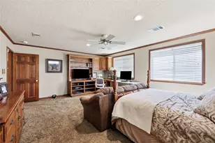 751 Lakeshore Dr, Brookeland, TX 75931 - Photo 17
