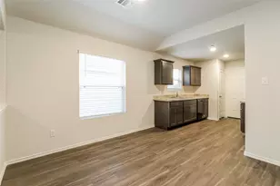 2173 Middle Rdg Dr, Conroe, TX 77301 - Photo 5