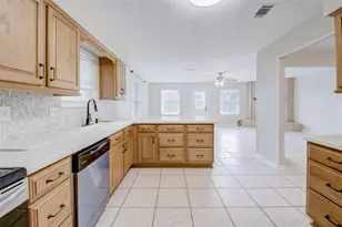 314 Morningside Dr, League City, TX 77573 - Photo 5