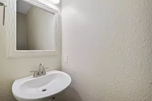 531 Small Cedar Dr, League City, TX 77573 - Photo 17