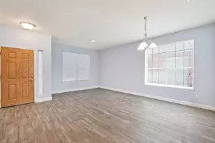 531 Small Cedar Dr, League City, TX 77573 - Photo 5