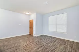 531 Small Cedar Dr, League City, TX 77573 - Photo 3