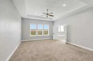 10015 Goliad Dr, Mont Belvieu, TX 77523 - Photo 21
