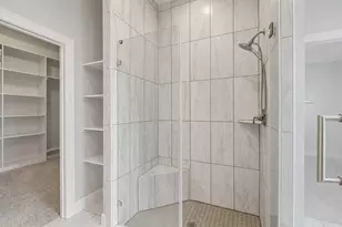 10015 Goliad Dr, Mont Belvieu, TX 77523 - Photo 25