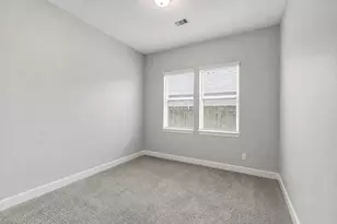 10015 Goliad Dr, Mont Belvieu, TX 77523 - Photo 27