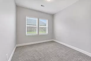10015 Goliad Dr, Mont Belvieu, TX 77523 - Photo 27