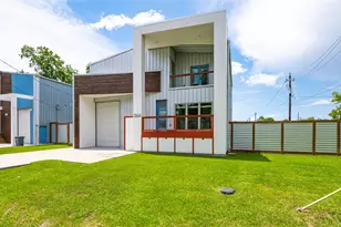 13149 W 6th St, Santa Fe, TX 77510 - Photo 1