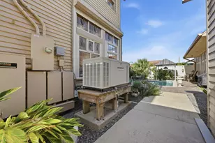 3401 Avenue O, Galveston, TX 77550 - Photo 27