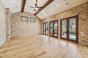 8 Greyton Ln, Bunker Hill Village, TX 77024 - Photo 19