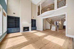 8 Greyton Ln, Bunker Hill Village, TX 77024 - Photo 13