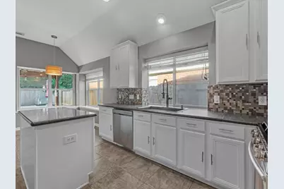 13534 Ballast Road, Houston, TX 77044 - Photo 11
