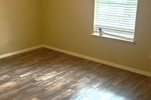 10665 Royal Pines Dr, Conroe, TX 77303 - Photo 13