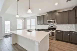 356 Selah Ct, Alvin, TX 77511 - Photo 11