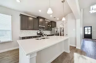 356 Selah Ct, Alvin, TX 77511 - Photo 13