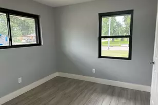 7451 Langley Rd, Houston, TX 77016 - Photo 5