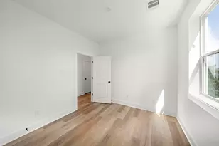 835 Elkhart St, Houston, TX 77091 - Photo 29
