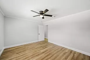 1310 Burning Tree Rd, Houston, TX 77339 - Photo 19