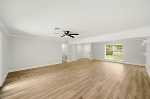 1310 Burning Tree Rd, Houston, TX 77339 - Photo 7