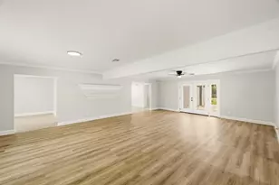 1310 Burning Tree Rd, Houston, TX 77339 - Photo 5