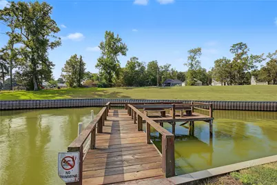 378 Norfolk, Livingston, TX 77351 - Photo 5