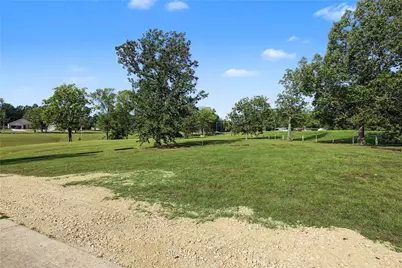 378 Norfolk, Livingston, TX 77351 - Photo 41