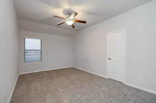 10126 Naples Cliff Ct, Cypress, TX 77433 - Photo 27