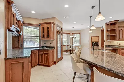 9934 Crestwater Circle, Magnolia, TX 77354 - Photo 15