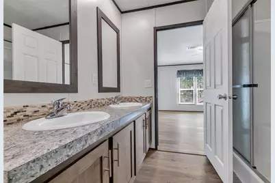 9529 Cypress Drive, Willis, TX 77318 - Photo 7