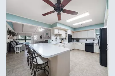 2022 Skrivanek Road, Sealy, TX 77474 - Photo 15