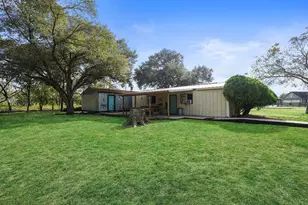 2022 Skrivanek Rd, Sealy, TX 77474 - Photo 35