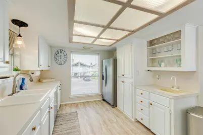 13819 San Domingo Drive, Galveston, TX 77554 - Photo 21