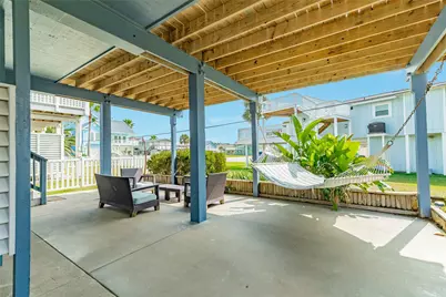 13819 San Domingo Drive, Galveston, TX 77554 - Photo 31