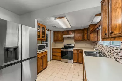 12575 Lake Conroe Hills Drive, Willis, TX 77318 - Photo 15