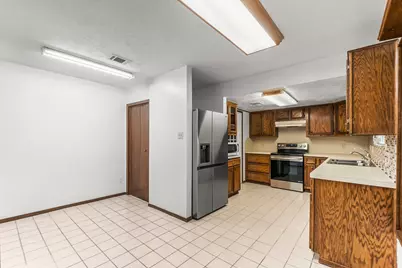 12575 Lake Conroe Hills Drive, Willis, TX 77318 - Photo 11