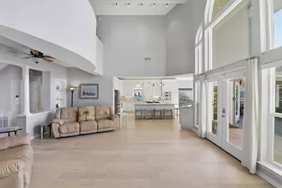 71 Harbor Lane, Kemah, TX 77565 - Photo 9