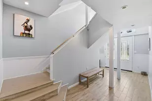 71 Harbor Ln, Kemah, TX 77565 - Photo 5